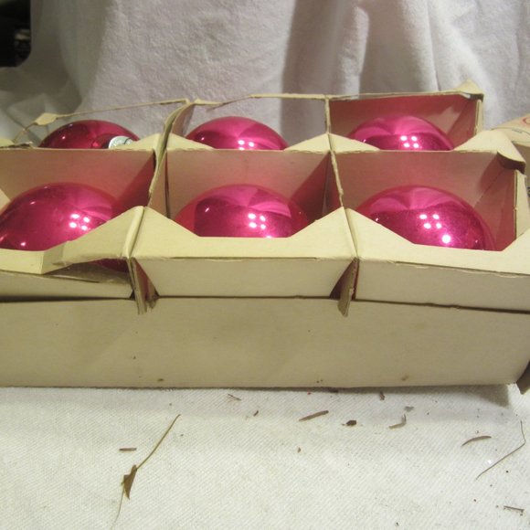 VTG SHINY BRITE ORNAMENTS, 2 BOXES, 3.5'' BALL, GLASS ORNAMENTS - Picture 11 of 11